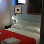 Ripa Del Naviglio